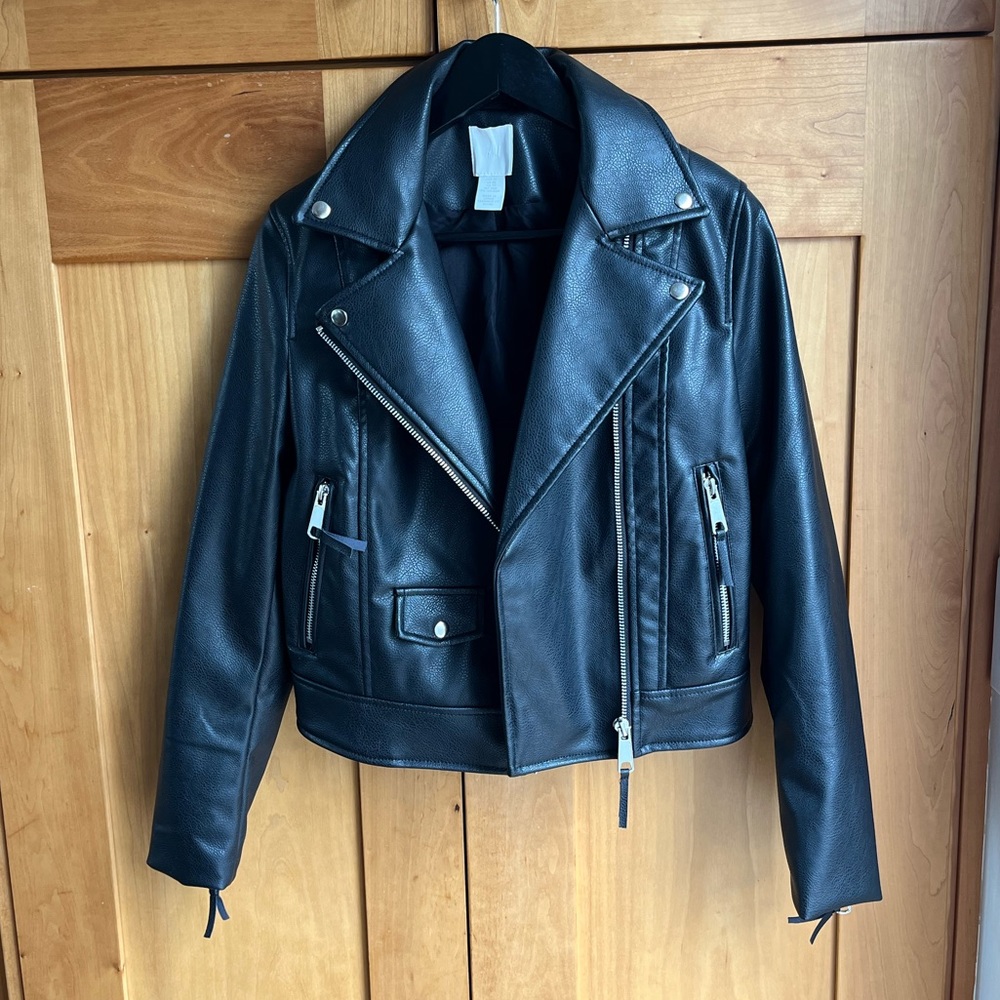 H&M faux leather bomber jacket XS